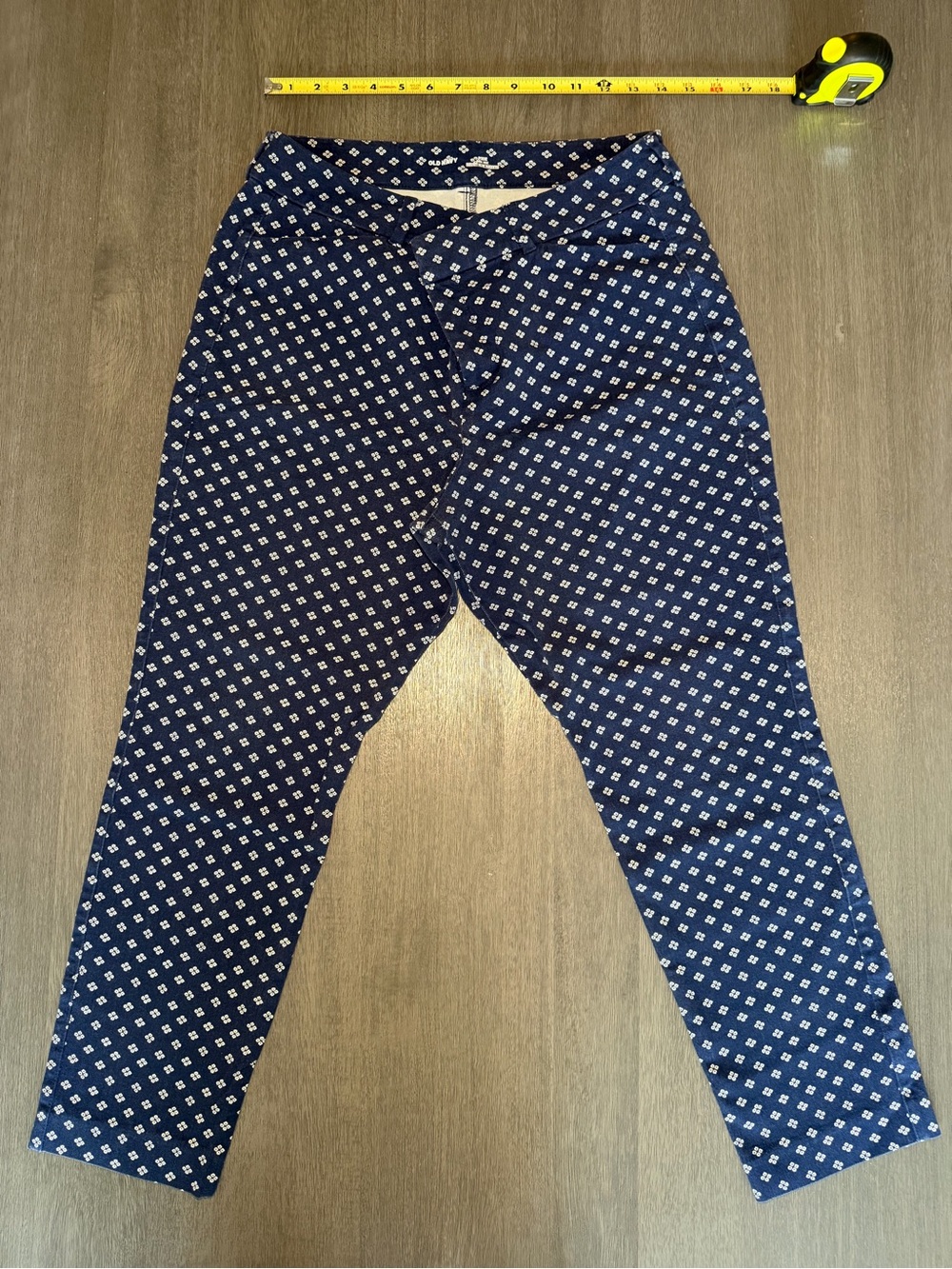 Old Navy Pixie High Rise Navy Printed Ankle Pants Size 12